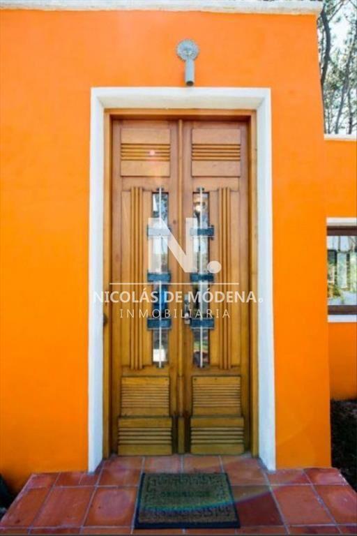 En venta hermosa y espaciosa casa en Solanas, de