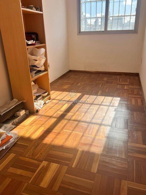 SANTIAGO GADEA 3361 esq. LUIS A DE HERRERA. 2 DORM + BA...
