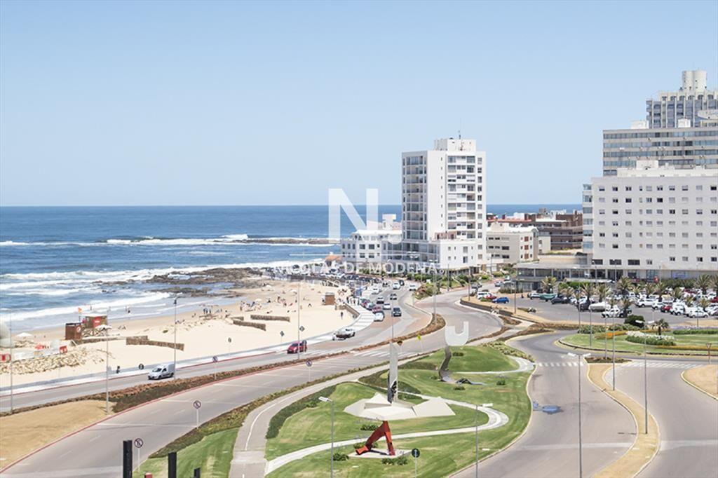 Apartamento en Playa Brava - Torre Imperiale