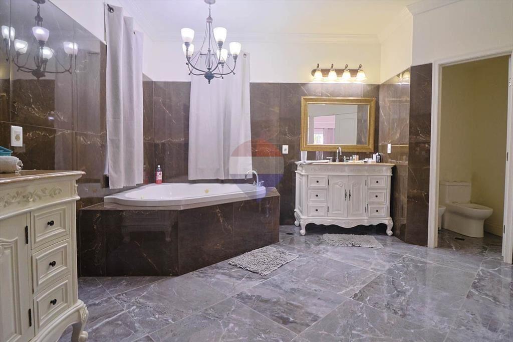 ALQUILER CASA EN BARRIO PRIVADO