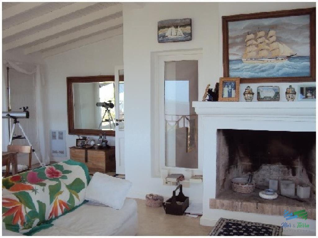 Hermosa casa en lo alto del Chorro.. - luminosa
