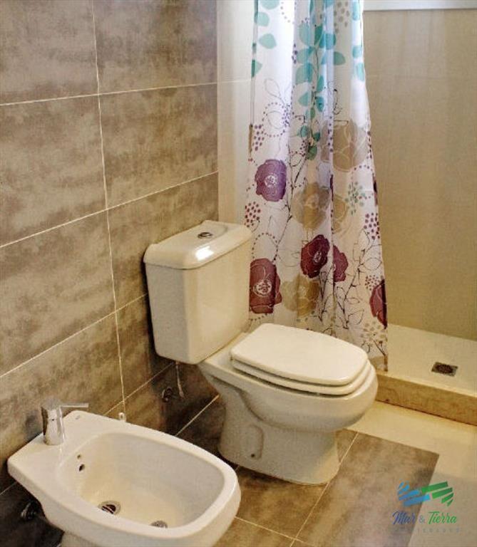 En venta apartamento 2 dormitorios con parrillero