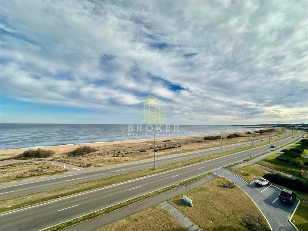 venta apartamento punta del este 4 dormitorios al