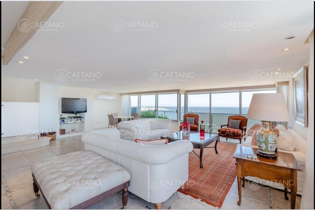Venta pent-house, primera línea, playa mansa