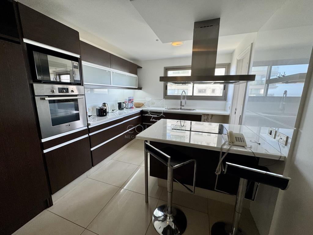 Apartamento en Alquiler frente al mar full