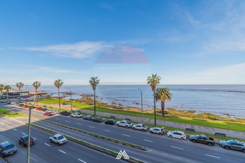 Venta apartamento Punta Carretas Rambla.
