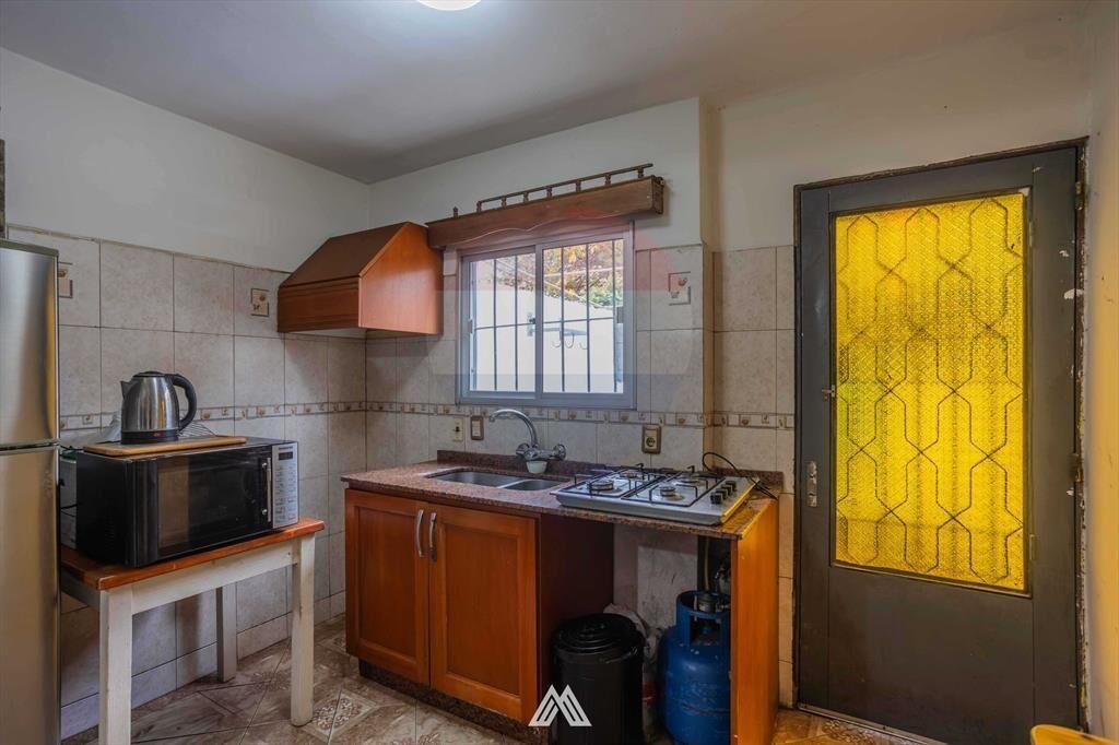 VENTA CASA 1 O 2 DORMITORIOS PATIO CON PARRILLERO