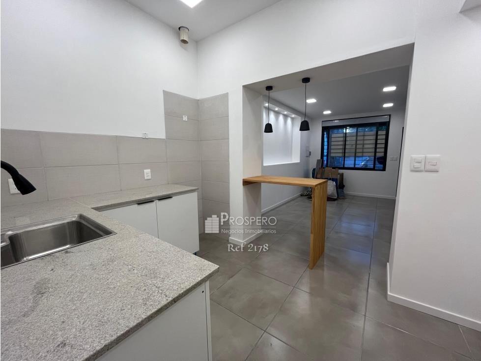 2178/2 Venta Duplex 2 dorm Aguada Terraza Parrillero