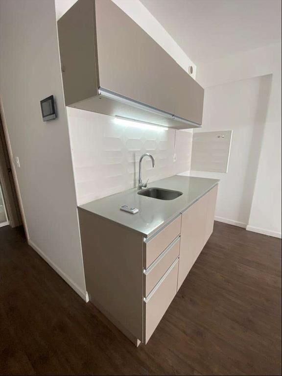 Alquiler apartamento Monoambiente de 35 m2 Pocitos luminoso