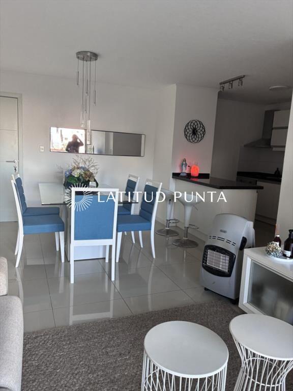 Apartamento 2 dormitorios. Aidy Grill