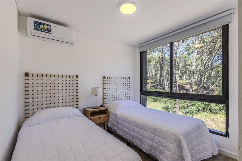 Venta casa de 3 dorm Barrio privado Club del Lago