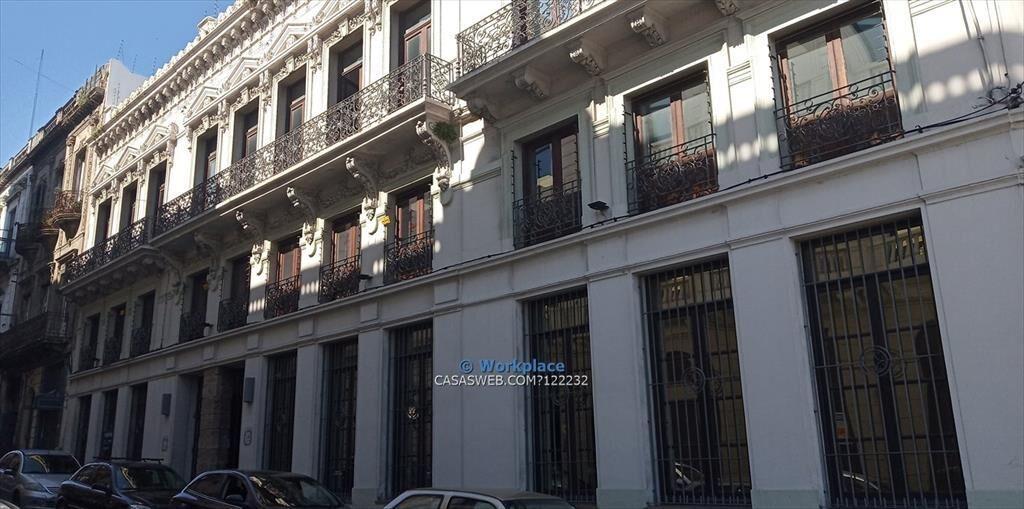Alquiler de oficina en Ciudad Vieja / Rambla 25 de Agosto