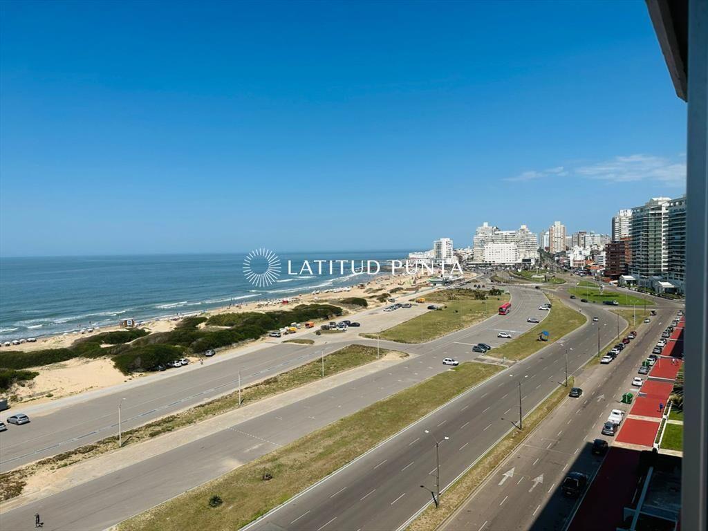 Apartamento en Brava, 3 dormitorios