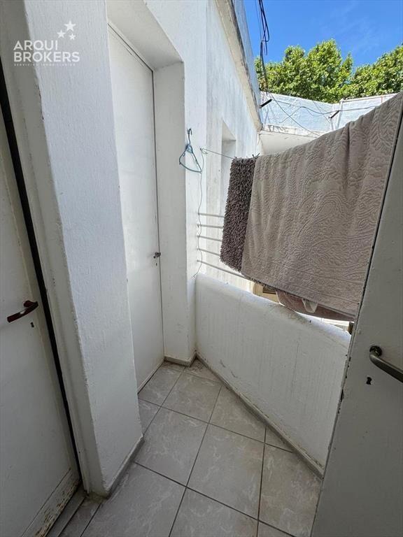 Apartamento de tres dormitorios en venta con renta en Tres