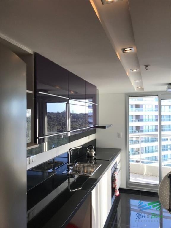 En venta.. piso alto, torre con todos los
