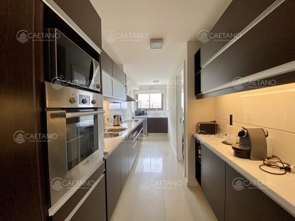 Alquiler anual o temporal apartamento tres dormitorios Impe