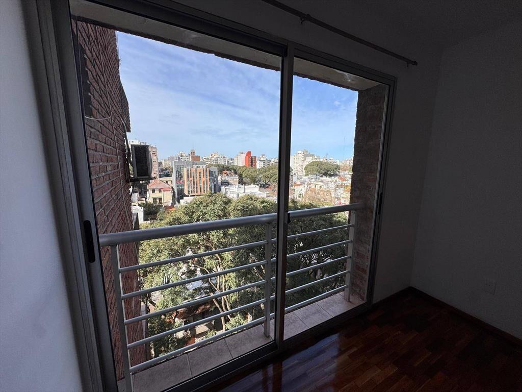 Alquiler de Apartamento en Enrique Muñoz con 1 dormitorio en