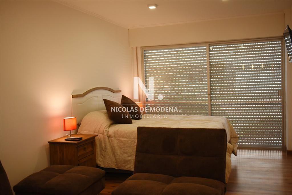 Apartamento de 1 dormitorio en Edificio Costa ,