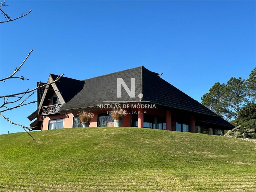 Vende campo en San Carlos Maldonado.