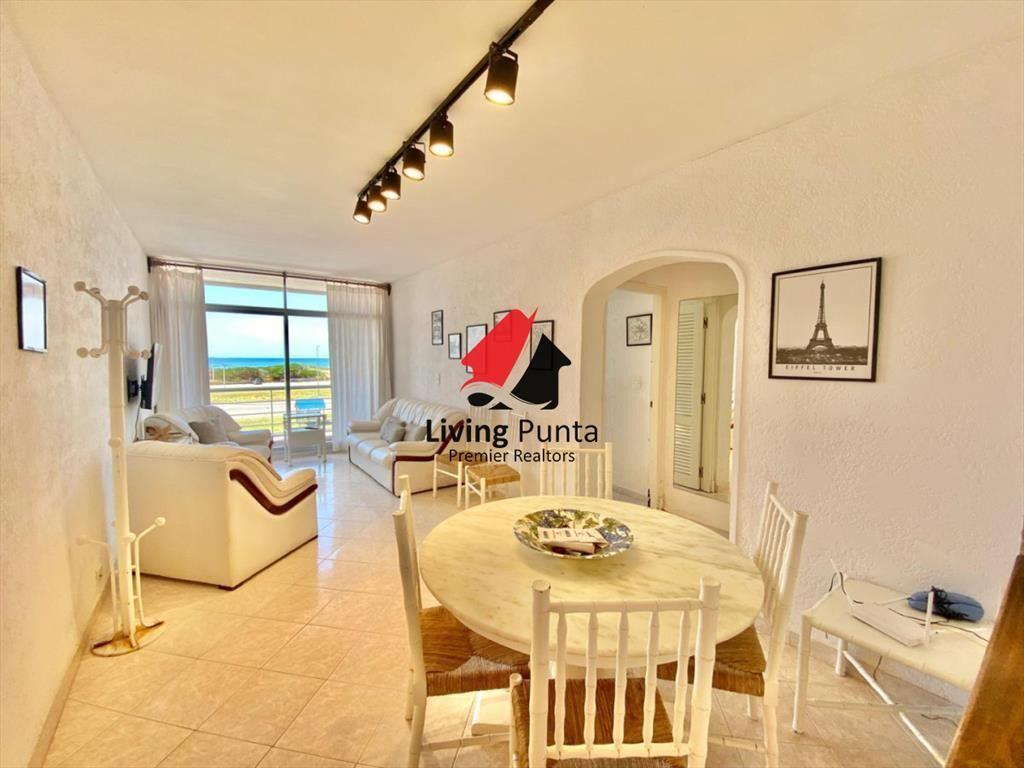 Apartamento de 2 dormitorio y medio en Primera de