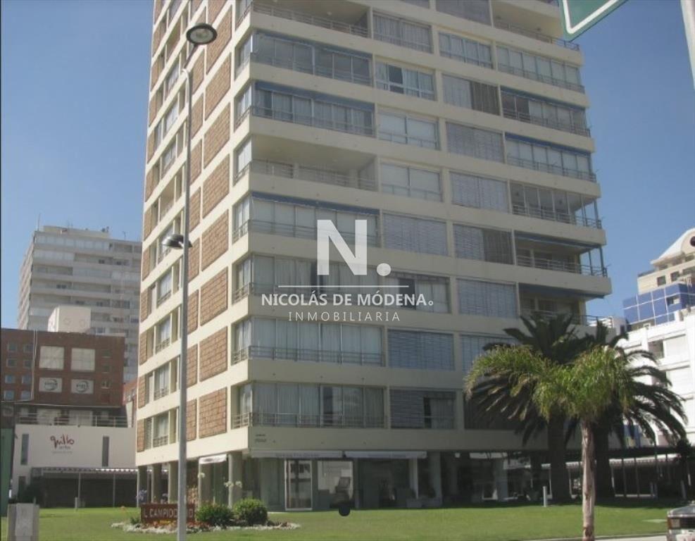 Hermoso Departamento en venta. Punta del este.