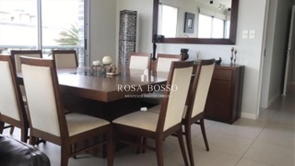 Apartamento en Punta del Este, Península