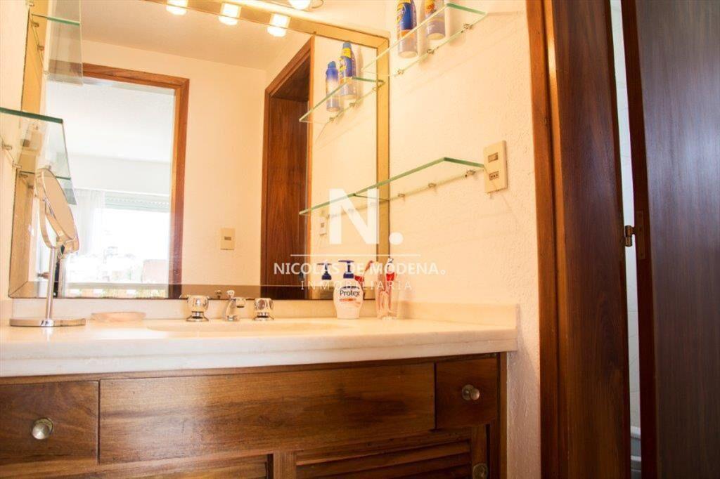 Apartamento en venta de 3 dormitorios Punta Del