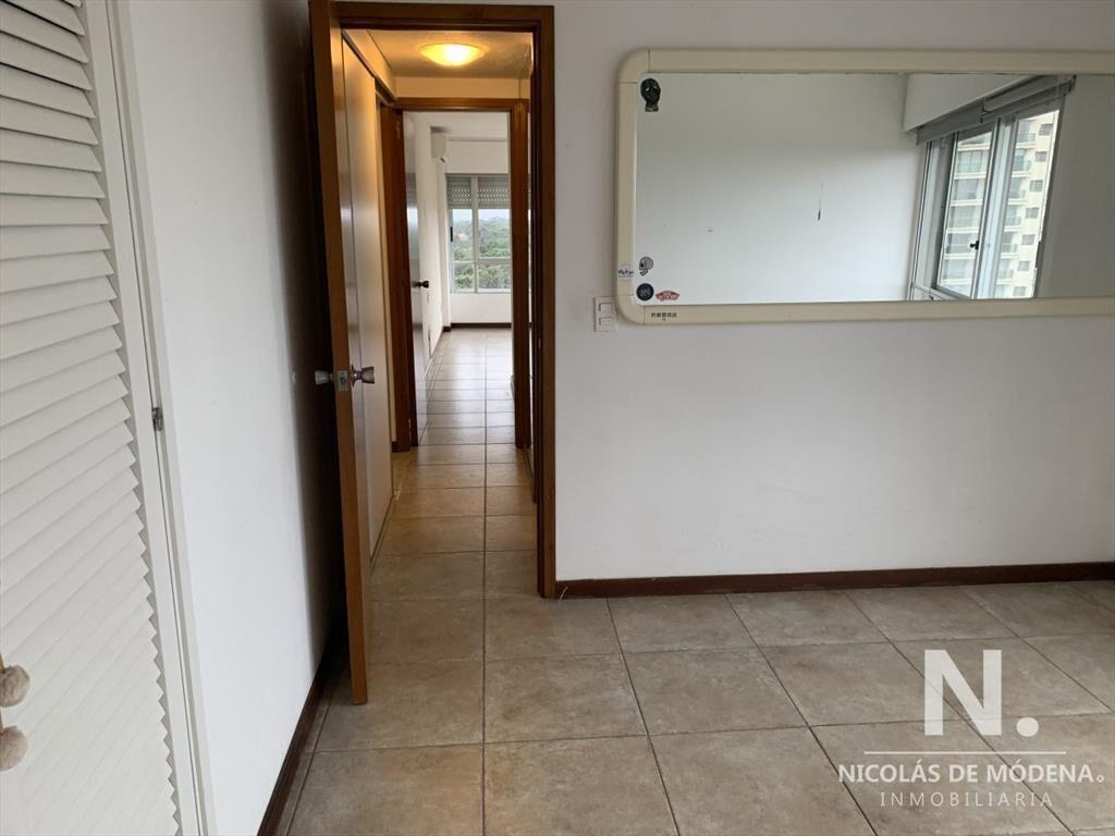 AV ROOSVELT Y PEDRAGOSA SIERRA PISO ALTO RECICLADO