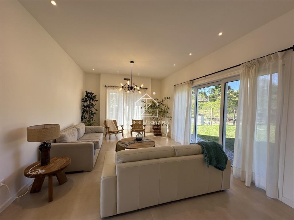 Venta casa en zona Chihuahua, Punta Ballena