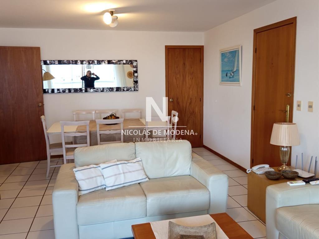 Vende apartamento en de 3 dormitorios Punta del a