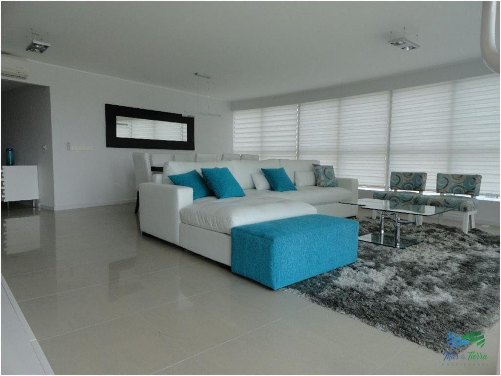 Apartamento en Mansa, 3 dormitorios *