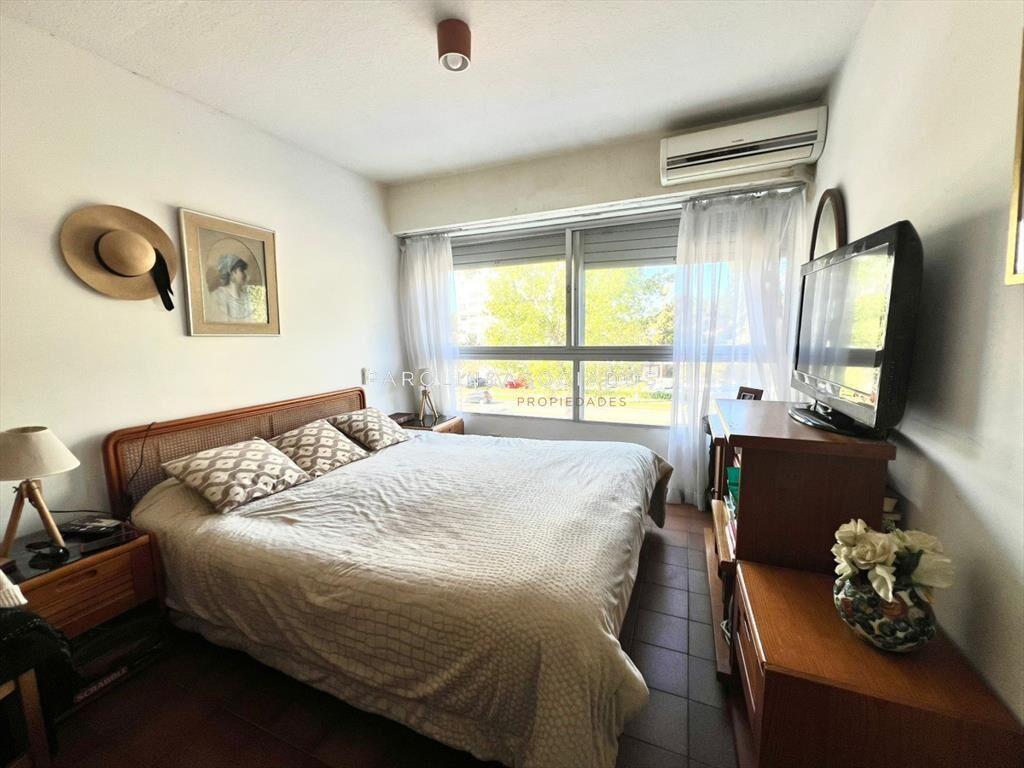 Departamento en Venta de 2 dormitorios en Punta