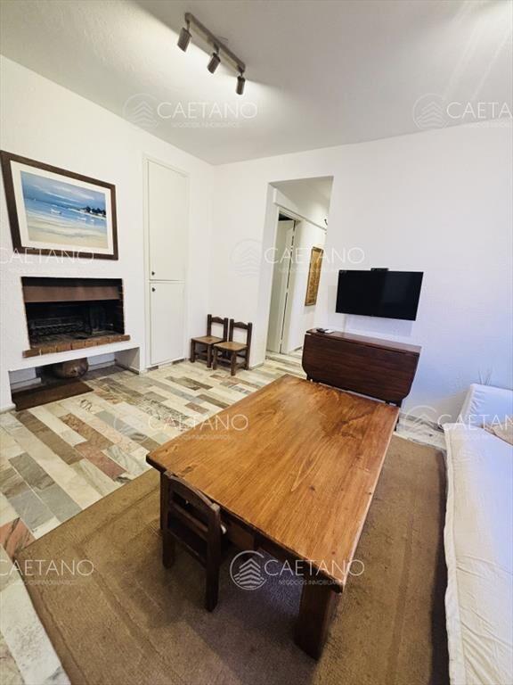 Venta apartamento 2 dormitorios. Península Punta