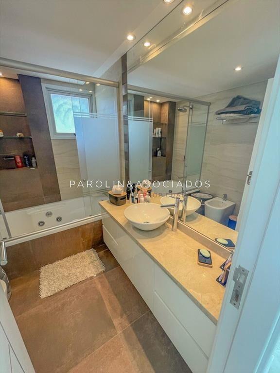 Apartamento en venta de 3 dormitorios en Miami boulevard, P
