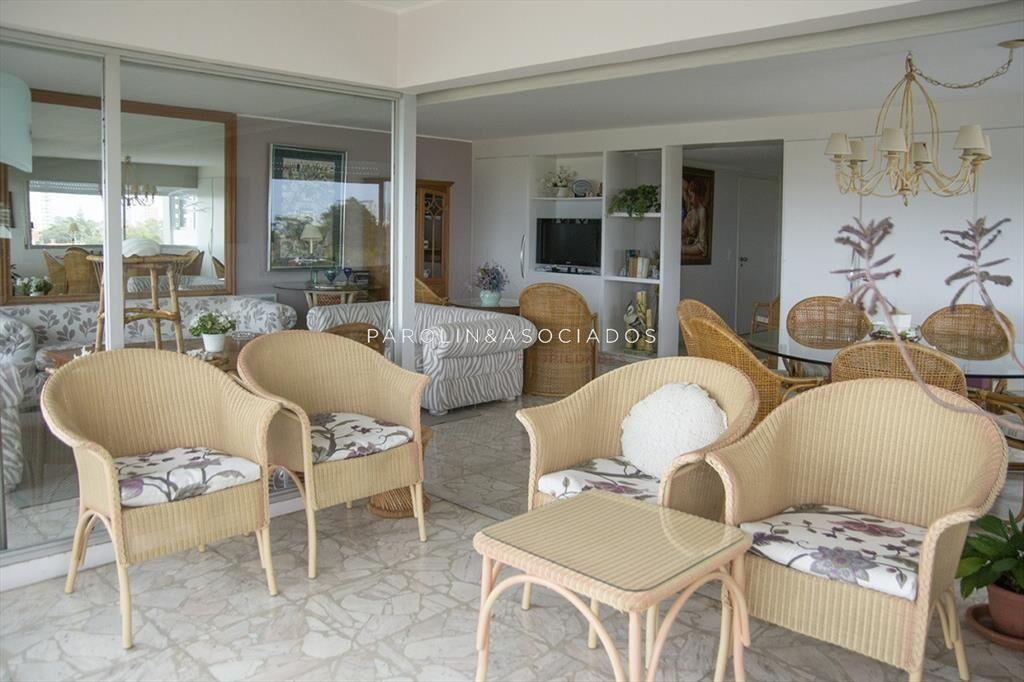 Apartamento en venta de 3 dormitorios en Mansa, Punta del E