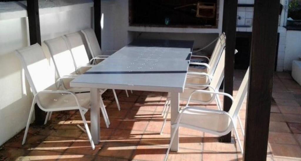 CASA EN VENTA DE 4 DORMITORIOS EN LA BARRA