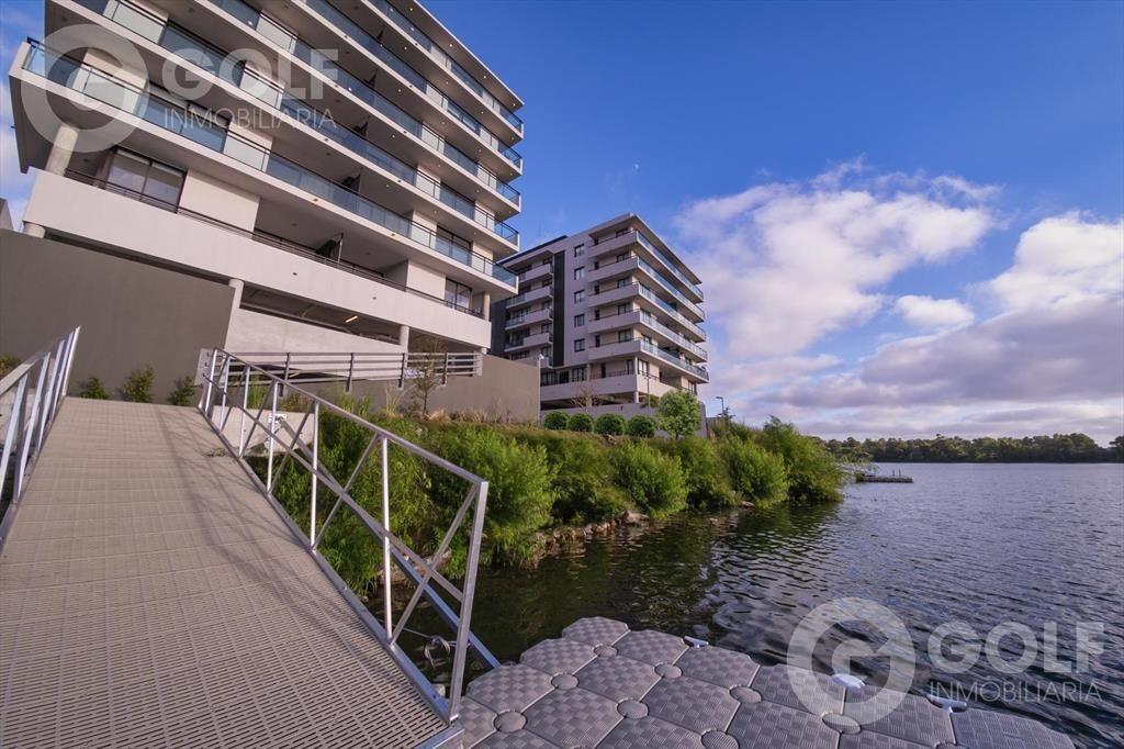 Venta apartamento de 2 dormitorios con vista al lago en Bar