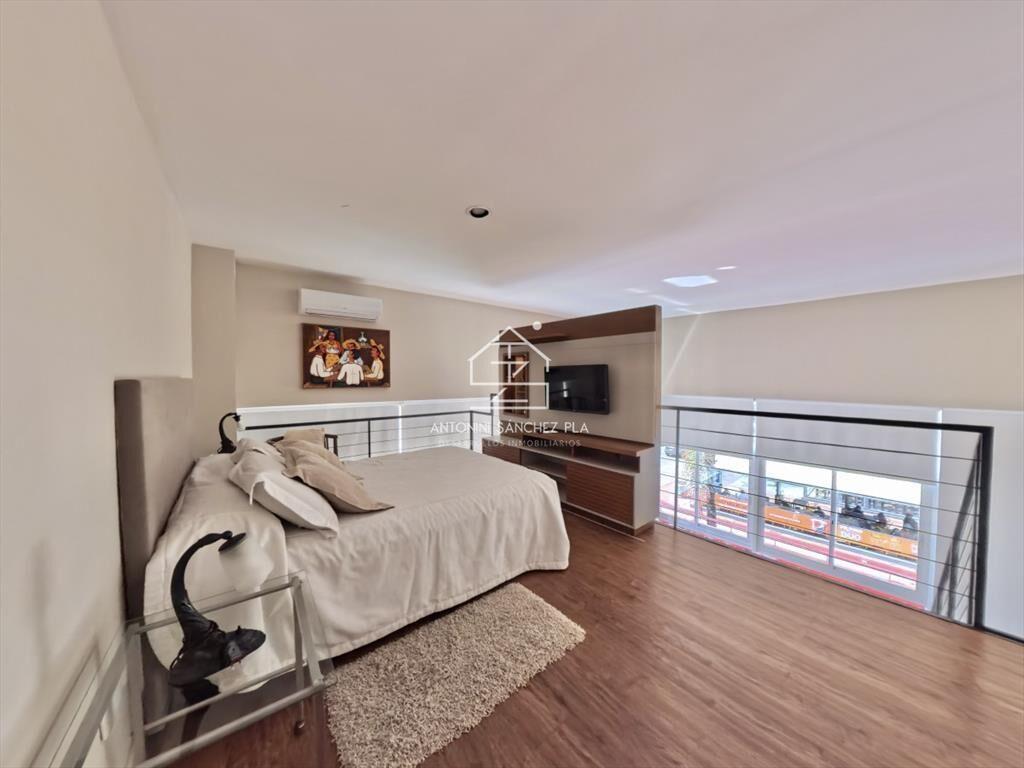 DUPLEX - PENINSULA