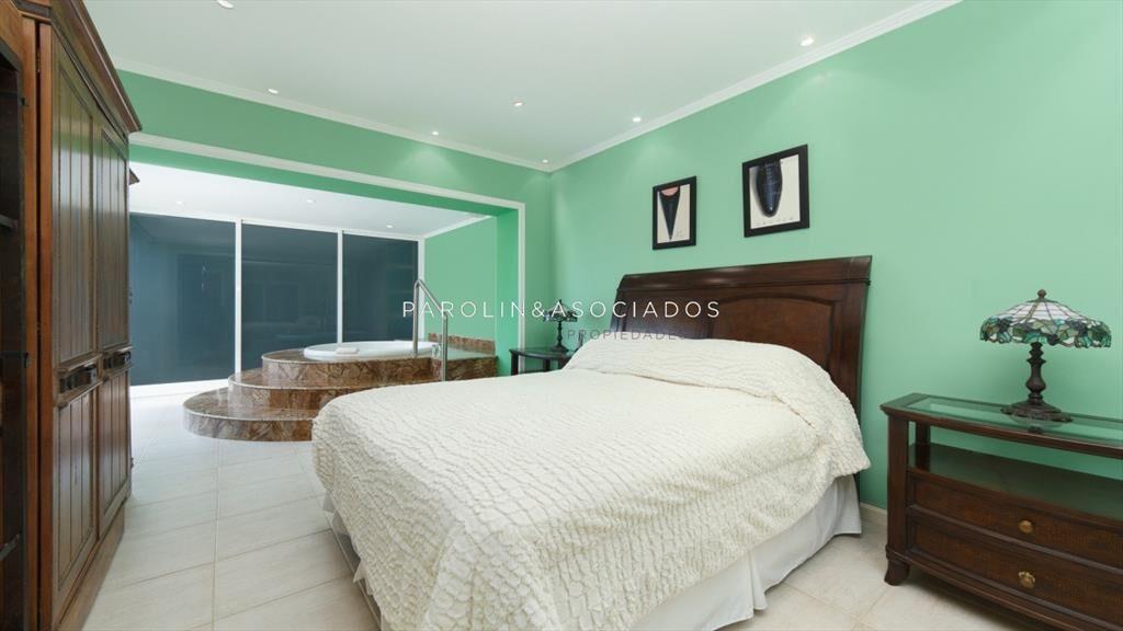 MUY LINDA CASA EN ENTORNO SUPER AGRADABLE