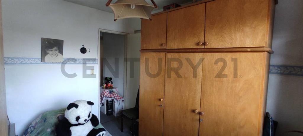 APARTAMENTO, REDUCTO, 2 DORM, 2 BALCONES, TODO AL FRENTE,...