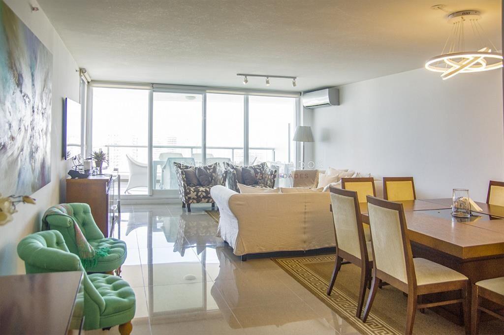 Apartartamento de 3 dormitorios en venta en Torre