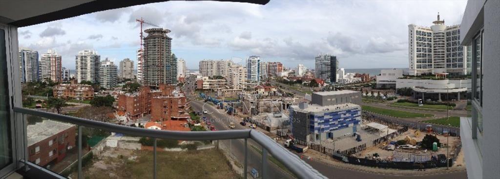 Espectacular departamento en punta del Este