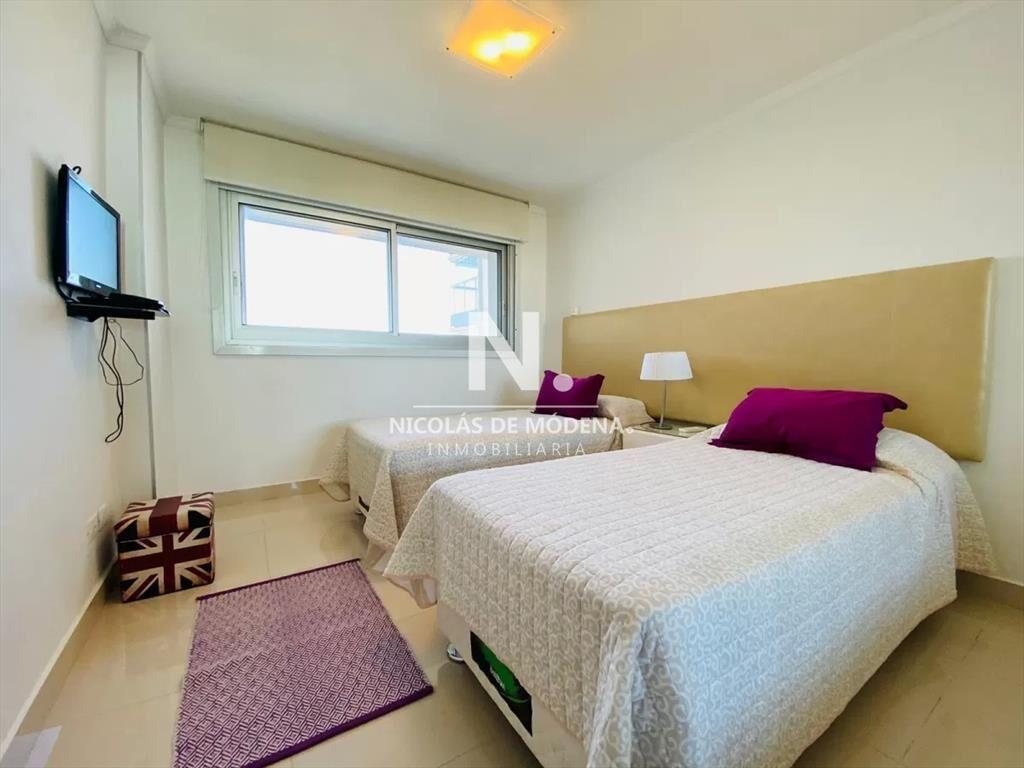 Apartamento en Venta de 2 dormitorios en Playa Mansa , Punt