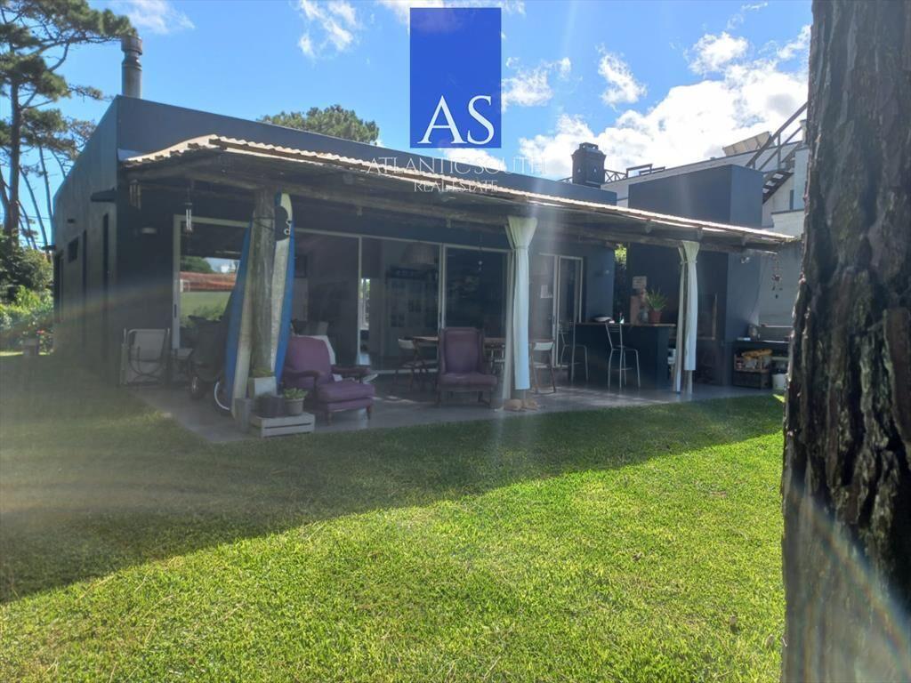 Casa minimalista moderna en venta Punta del Este