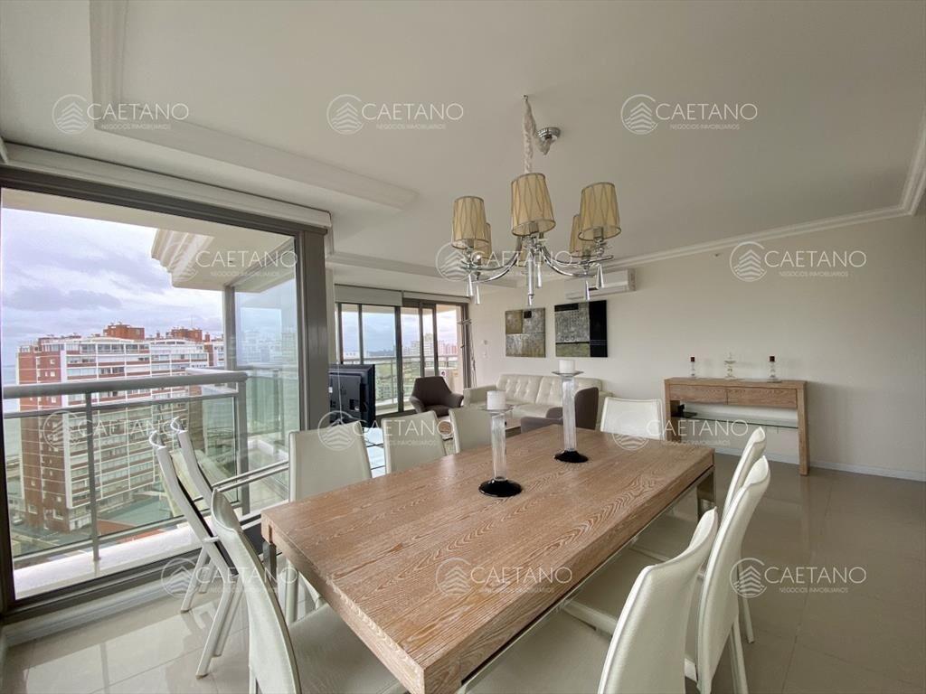 Alquiler invernal apartamento 2 dormitorios. Playa brava, P