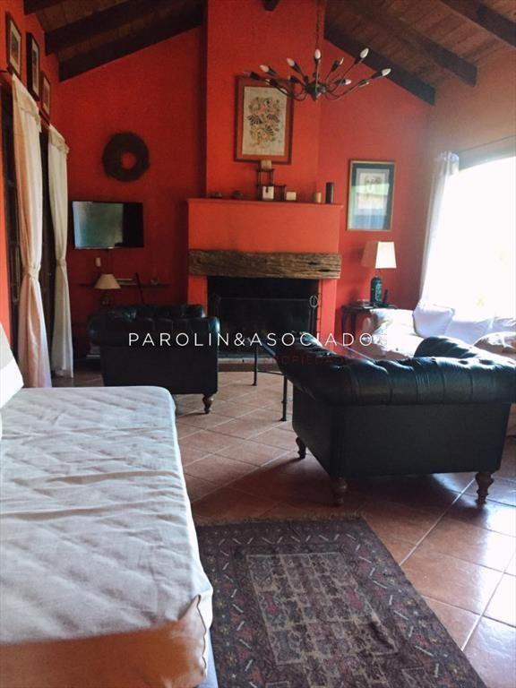 Hermosa casa en Montoya