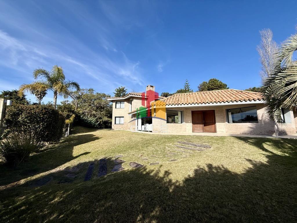 Chalet en Rinc�³n del Indio � A 500 metros del