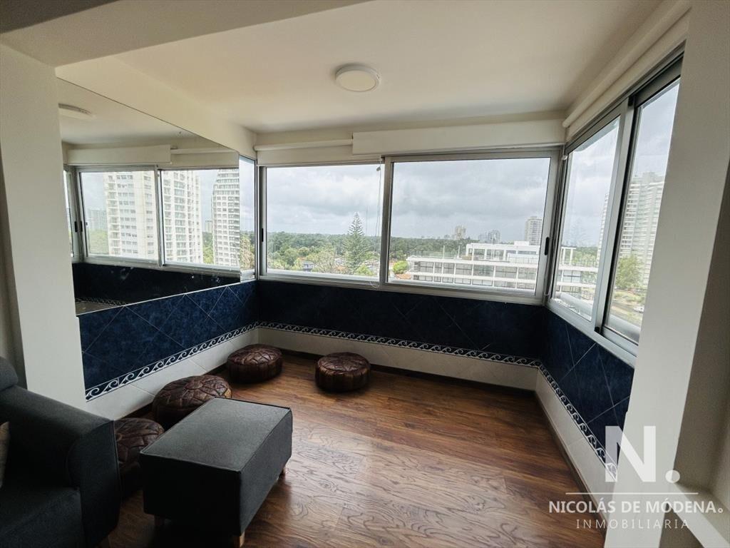 Apartamento en Venta, 3 dormitorios - Torre en Avenida Roos