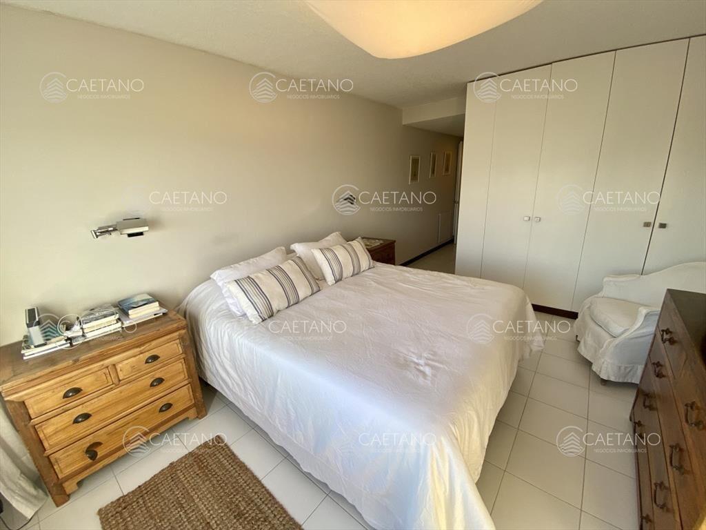 Venta apartamento 3 dormitorios Tiburón II Brava