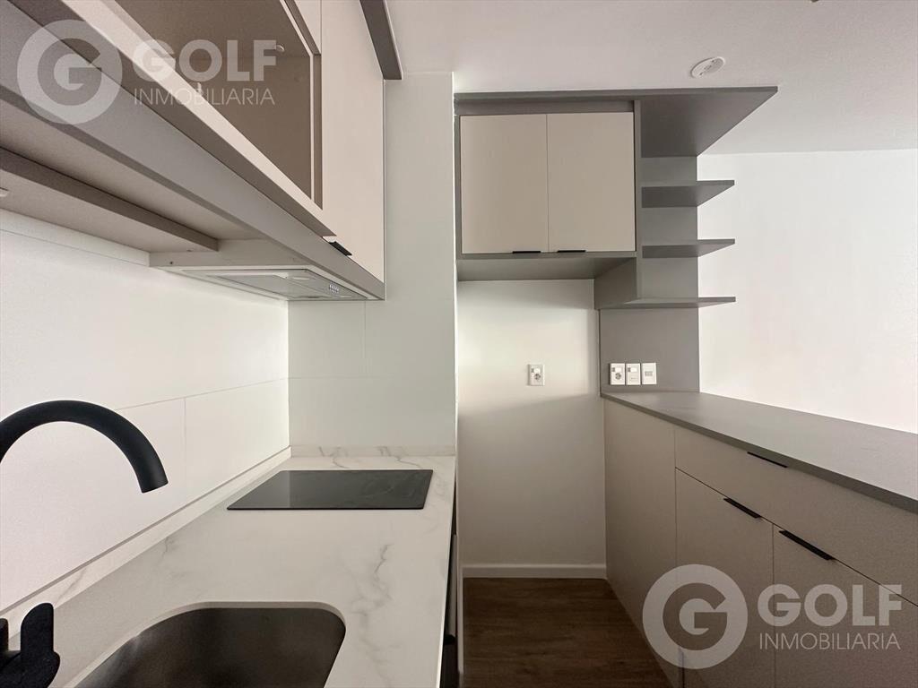 Venta monoambiente con terraza en Punta Carretas